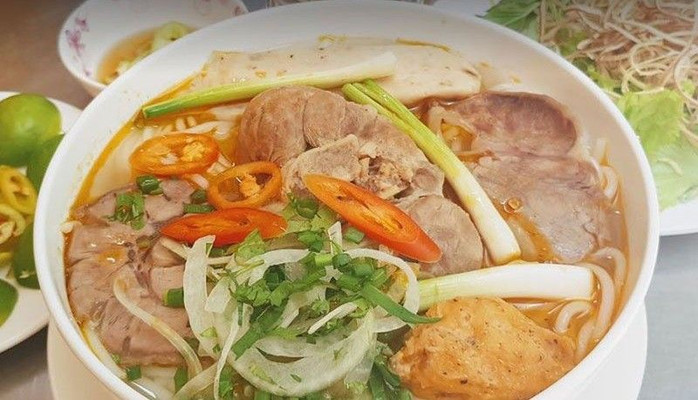 Bún Bò Huế Cát Tường - Huỳnh Tấn Phát