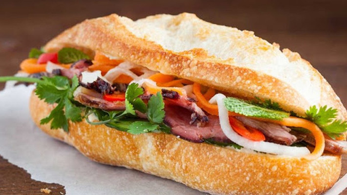 Thạc Sĩ Bánh Mì - Hùng Vương