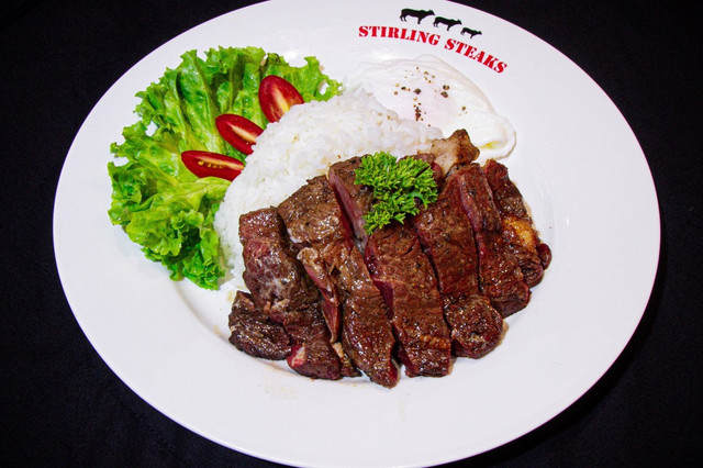 Stirling Steaks - Phan Xích Long