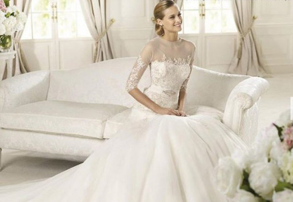 Linh Nga Áo Cưới - Kha Vạn Cân