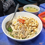 Phở gà trộn 40k