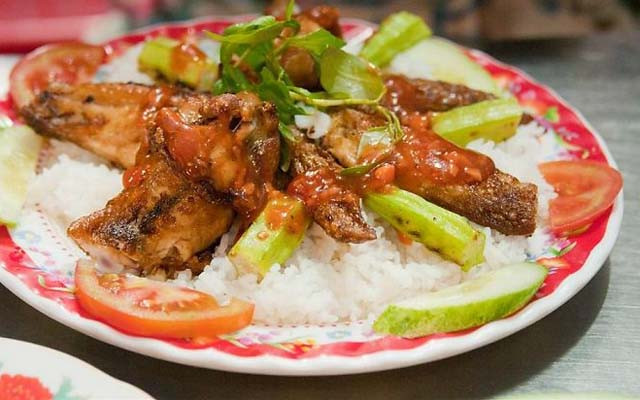 Quán Cơm Anh Vy - Tô Ngọc Vân