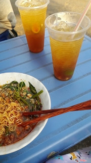 Mì hến + trà tắc