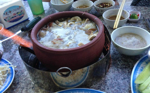 Boong Hay - Lẩu Đuôi Bò