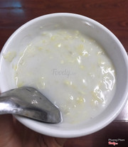 Lại thêm món mới !! Chè ngô cốt dừa !!! Khác hẳn vói nóm chè ngô mình đã ăn ! Lần đầu tiên ăn được món chè ngô mà ngô thi cứ dẻo quện cùng nước cốt dừa thơm ngậy ăn thời tiết nóng nực thì tuyệt sì là vời !!!