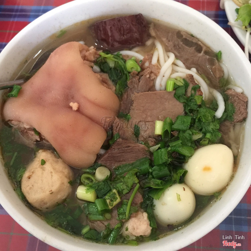 Bún bò Huế