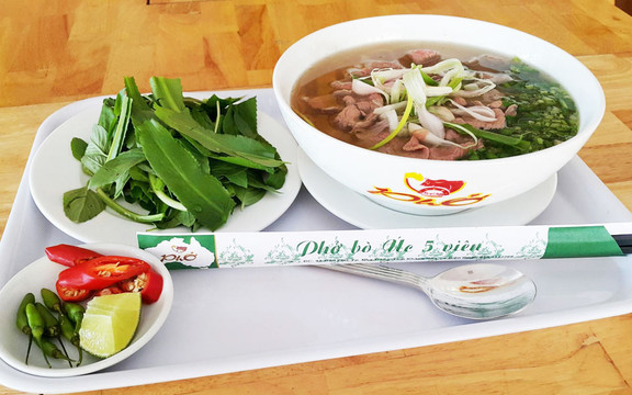 Phở Bò Úc 5 Viên