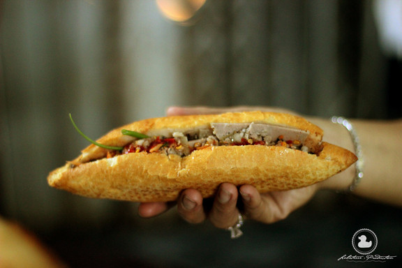 Bánh Mì Chả