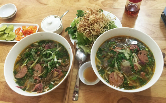 Bé Tư - Bún Bò Huế