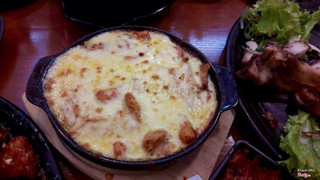 Topokki phủ phô mai: 👍🏻👌🏻 cayy🌶 kimchi, chả cá ....