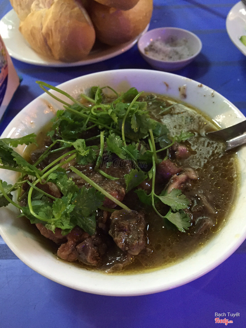 Bò sốt vang