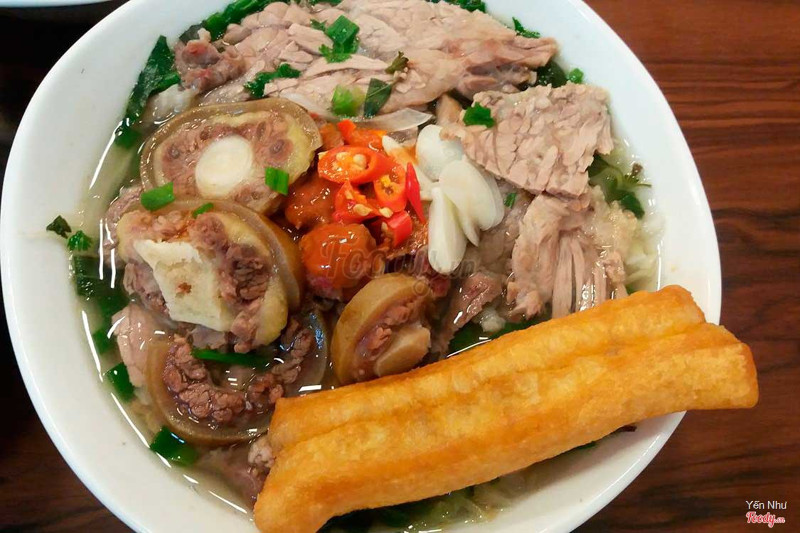 phở đuôi bò