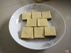 Brownie cheese cake 1 hộp 8 miếng 40k