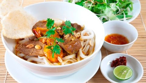 Gia Đình Quán - Mì Quảng & Bún Bò