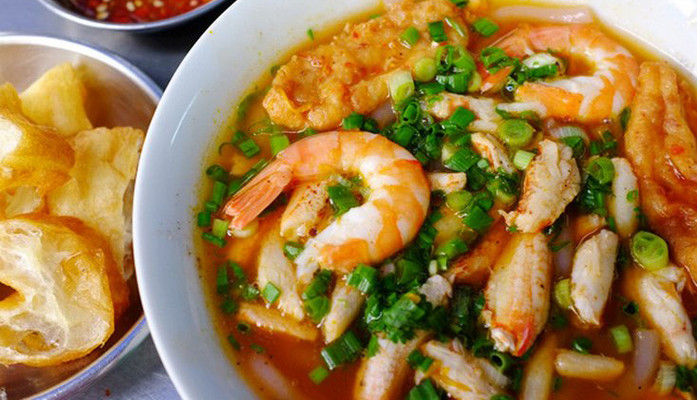 Bánh Canh Tôm - Đặc Sản Quy Nhơn