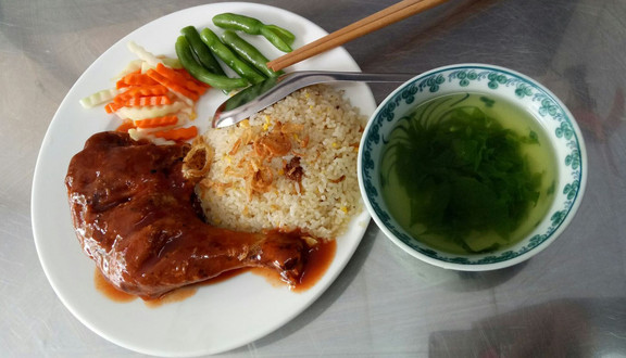 Cơm Tấm Sườn Nướng Sài Gòn - Lạc Trung