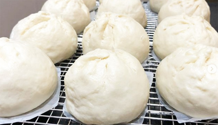 Cô Hằng - Bánh Mì & Bánh Bao