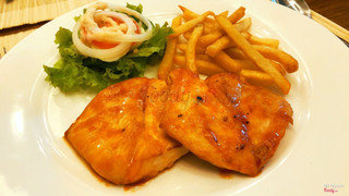 BBQ Chicken Fillet - Ức gà sốt BBQ