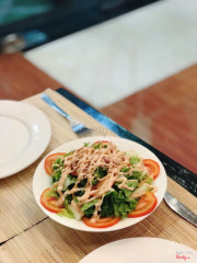 Salad cá ngừ