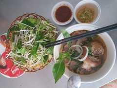 bún bò gốc huế