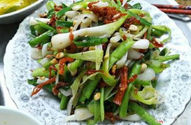 tỏi non trộn