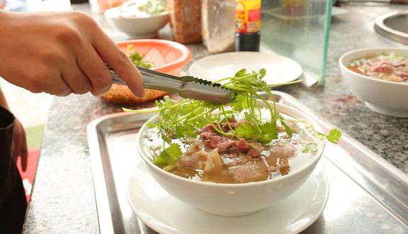 Phở Bò Nhất Nhất - Nguyễn Khang