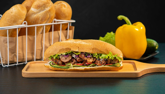 ANH DA ĐEN - Bánh Mì Thịt Nướng - Phan Xích Long