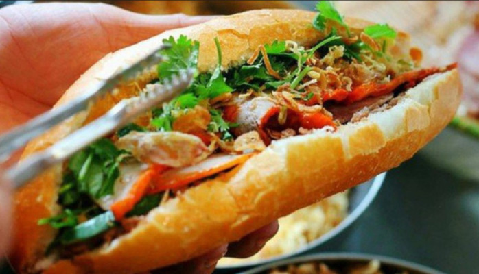 Huỳnh Hoà - Bánh Mì Sốt Bơ Thịt & Bánh Bao - Kim Mã