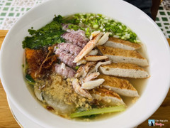 Hủ tiếu đặc biệt