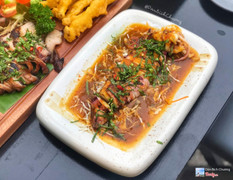 Mực ống nướng sốt chua cay