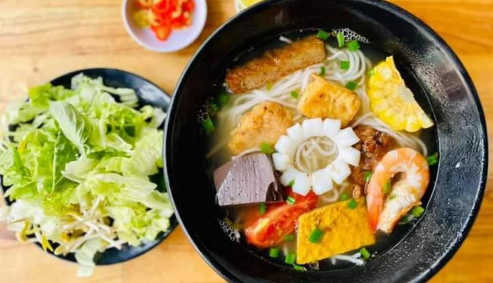 Bún Tươi Lợi Ân - Bún Riêu Cua, Riêu Tôm & Riêu Hải Sản - Trần Hưng Đạo