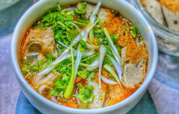 Bánh Canh 07 - Thái Thị Bôi