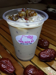 trà sữa nhãn nhục táo đỏ