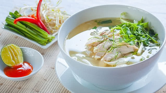 Hồng Nhung - Bún Gà Ta & Bún Bò - Hoàng Minh Thảo