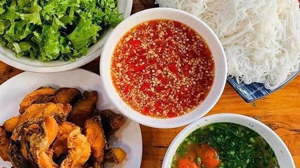 Bún Cá Chấm & Bánh Đa Cá Thủy Tồ - Phan Văn Trường