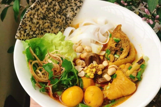 Bún Bò Huế - Mỳ Quảng Ngọc Ánh - Nam Cao