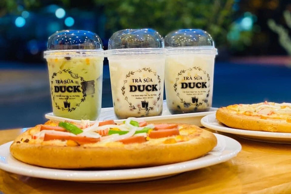 Tiệm Bánh Duck - Trà Sữa, Kem & Pizza - Đinh Nhật Tân