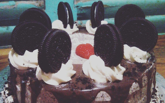 White Bakery - Shop Online