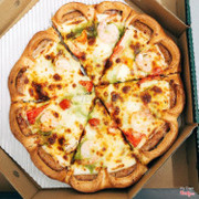 Pizza hải sản pesto xanh