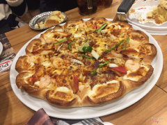 Pizza hải sản cao cấp viền phô mai size L