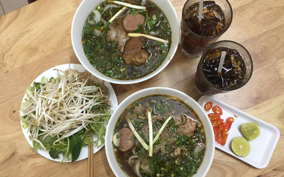 Bún Bò Huế - Phùng Hưng