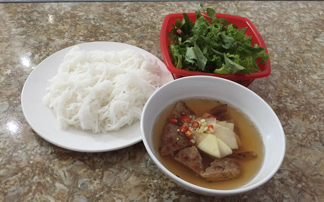 Loan - Bún Chả & Bún Thang