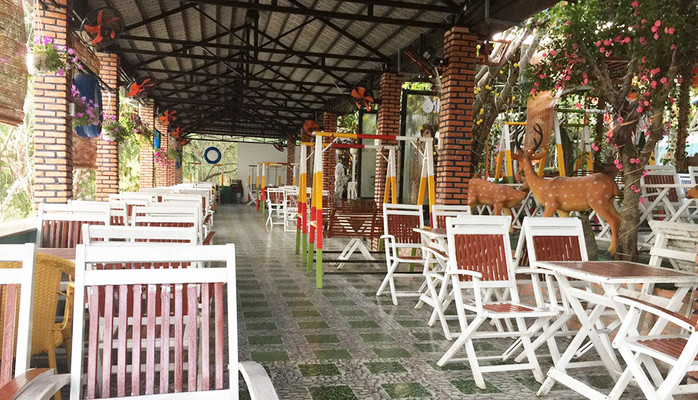 Đá Dựng Cafe