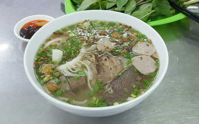 Chú Lùn 2 - Hủ Tiếu Bò Viên