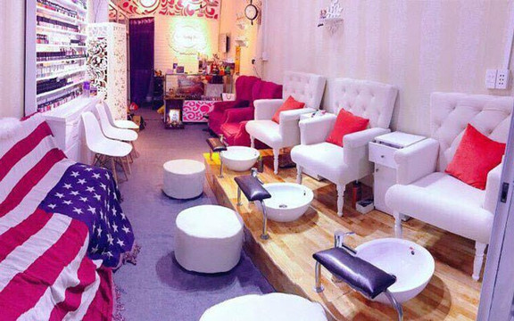 Cải Chua Nails Spa