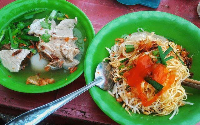 Hủ Tiếu Gõ - Hẻm 281 Lý Thường Kiệt