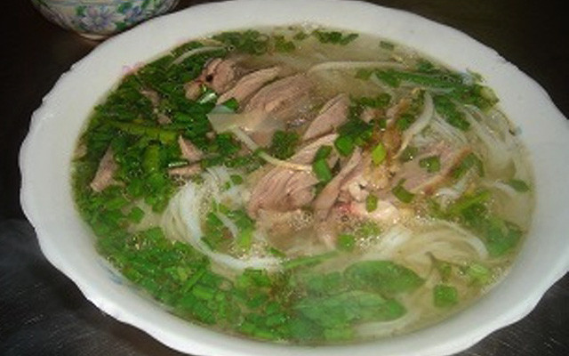 Hủ Tiếu Gà Hồng