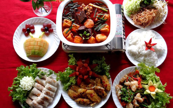 Hà Linh - Cơm, Phở & Bún