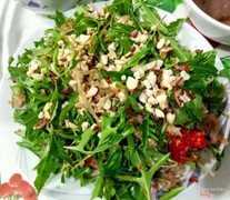 Tré trộn với lá đinh lăng