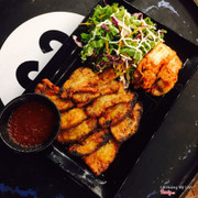 Thịt heo nướng sốt cay